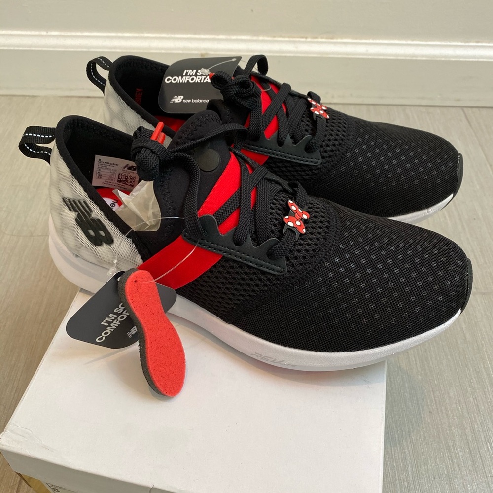 Minnie NERGIZE Cross-Training Shoes New Balance